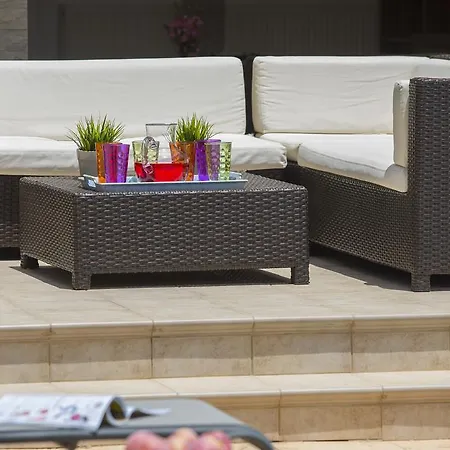 Larnaca Anthea 1 * Perivolia
